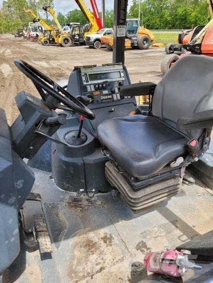 DEERE 310 L Backhoe loaders