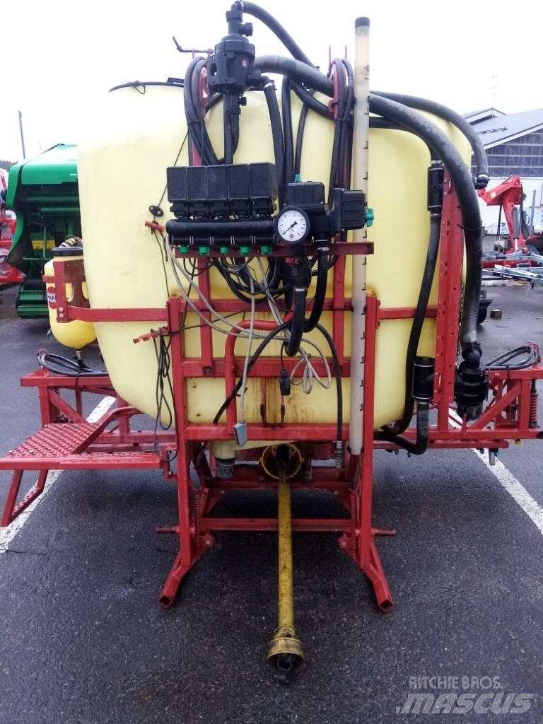 Hardi Master 1200 Mounted sprayers