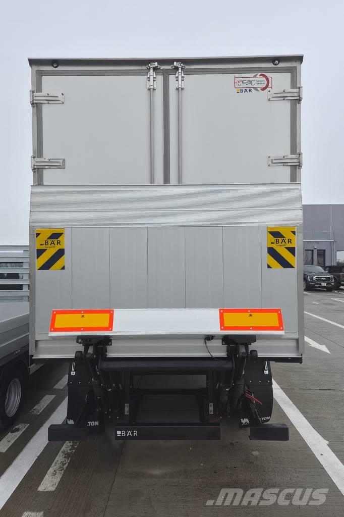 Wielton PS2K Skip loader trailers