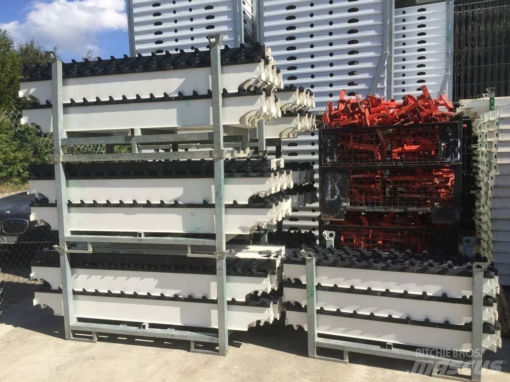 Peri SkyDeck Scaffolding equipment