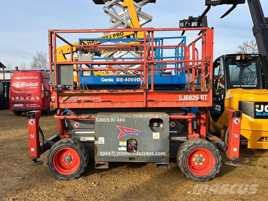 SkyJack SJ6826RT Scissor lifts