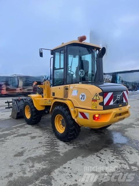 Volvo L 30 G Wheel loaders
