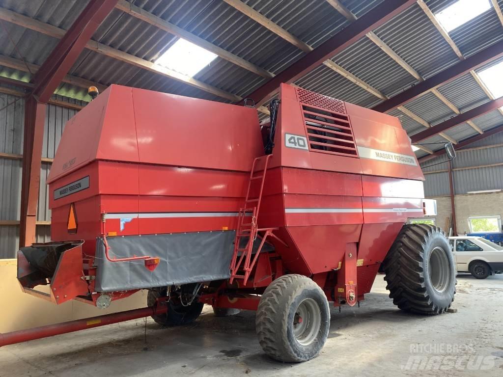 Massey Ferguson 40 Combine harvesters