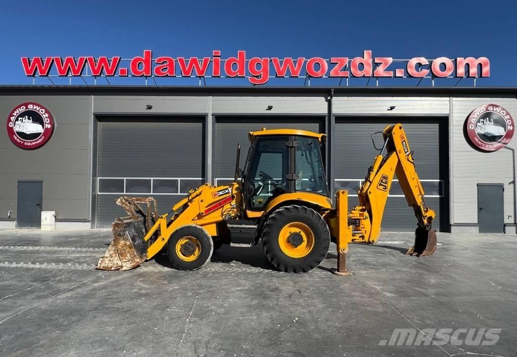 JCB 3 CX Backhoe loaders