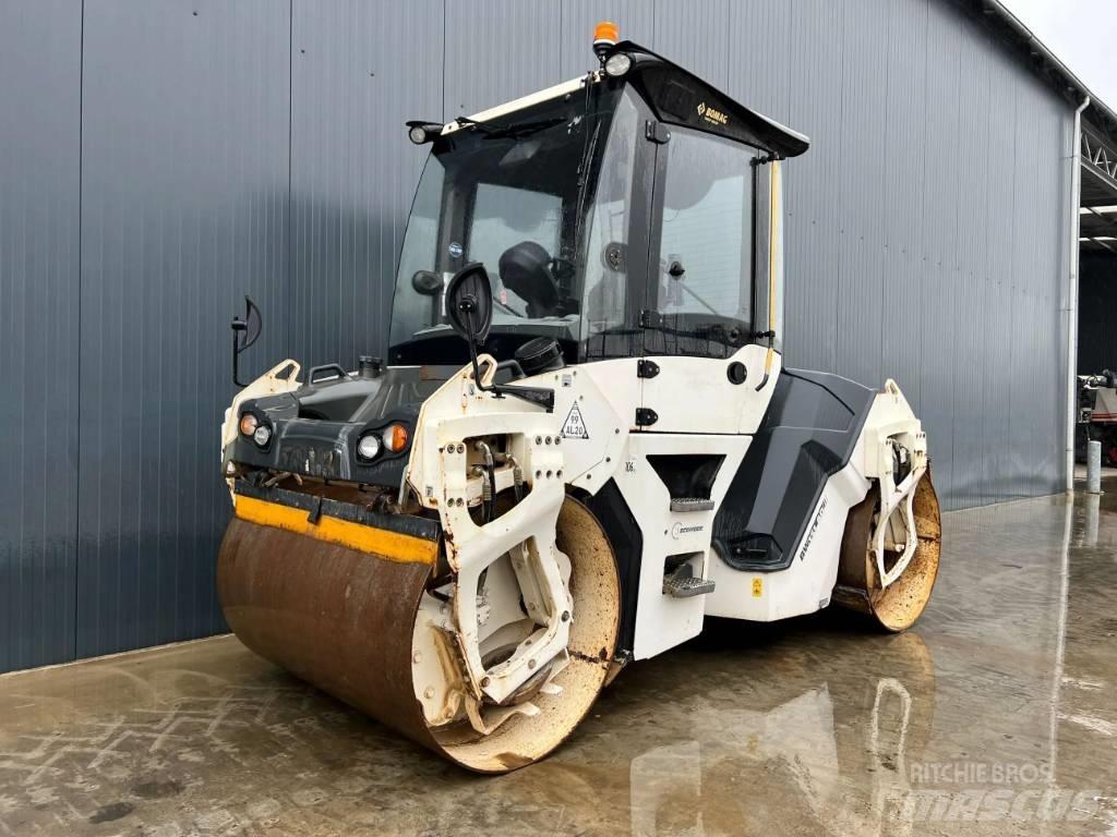 Bomag BW 151 AD-5 Twin drum rollers