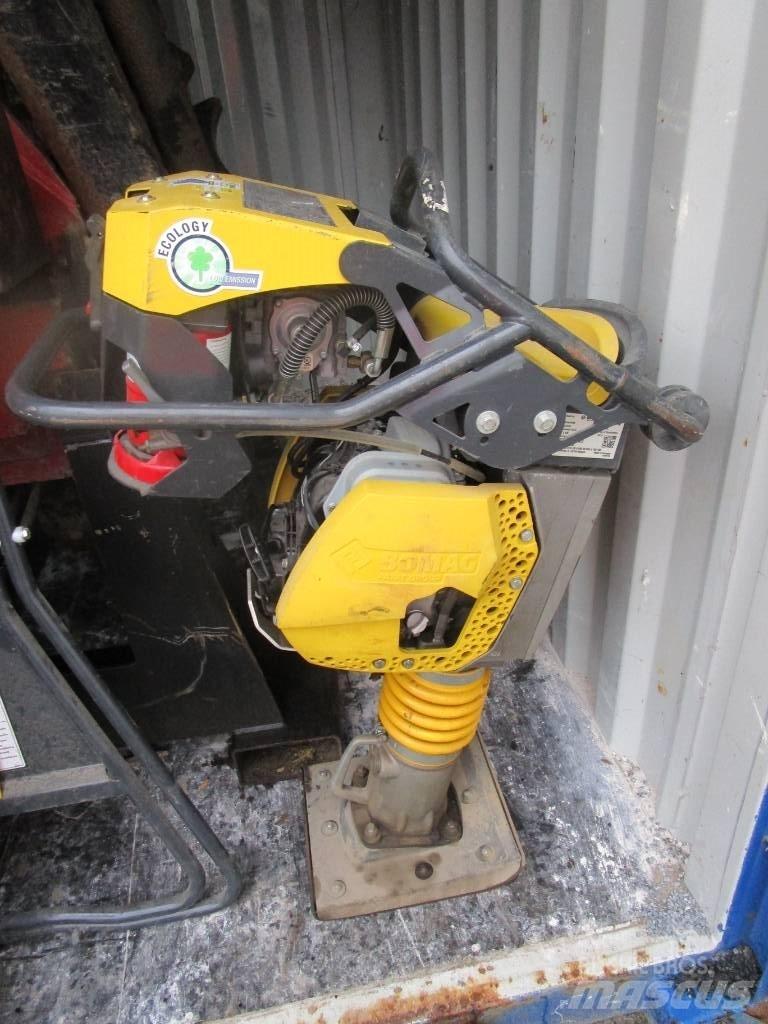Bomag BT 60 G  65 Plate compactors