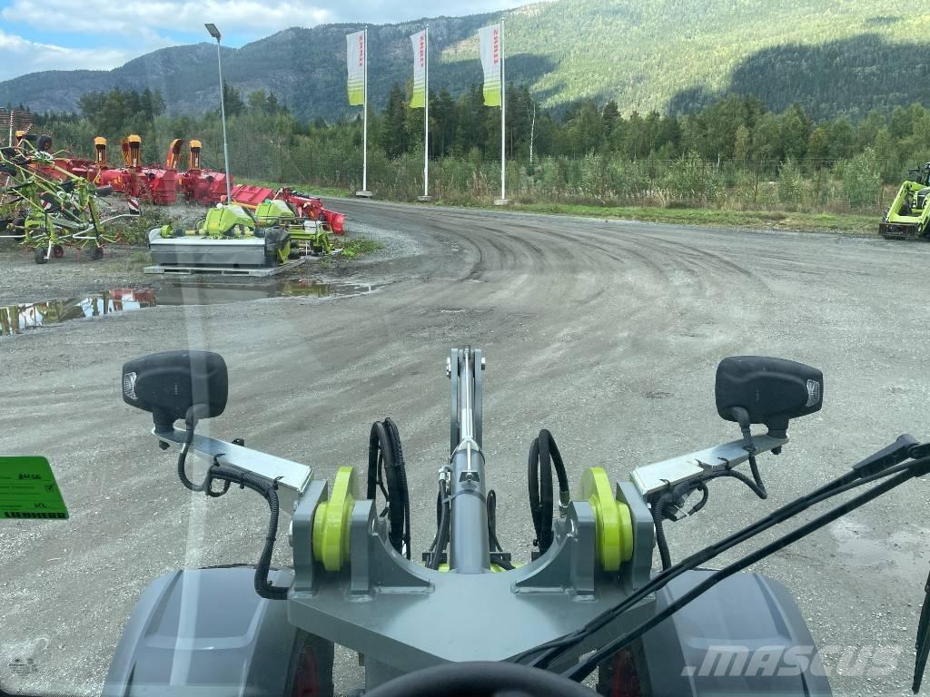CLAAS Torion 530 Multi purpose loaders