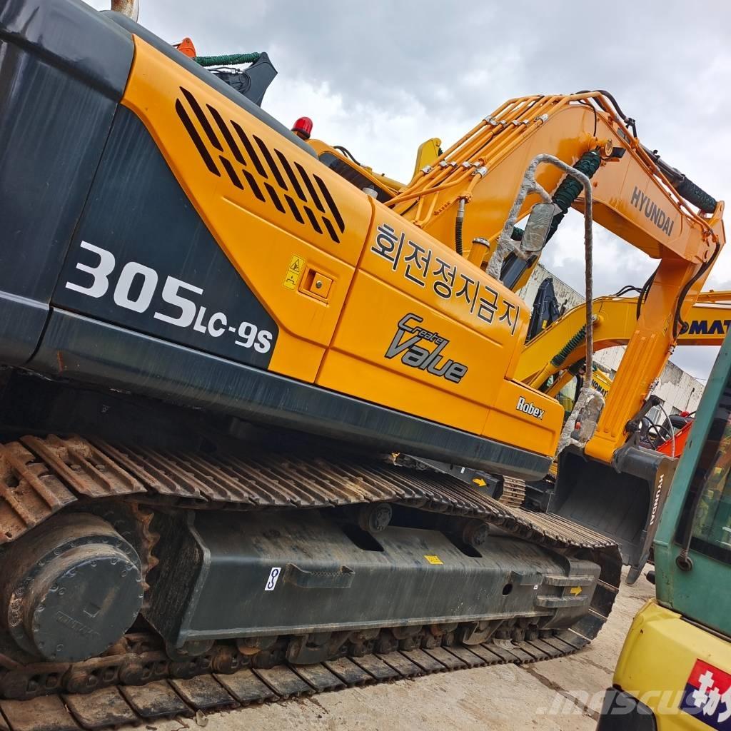 Hyundai 305LC Crawler excavators