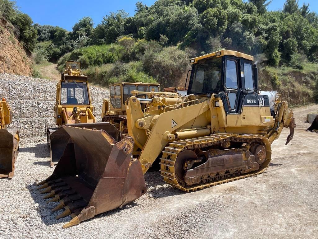 CAT 963B Crawler loaders