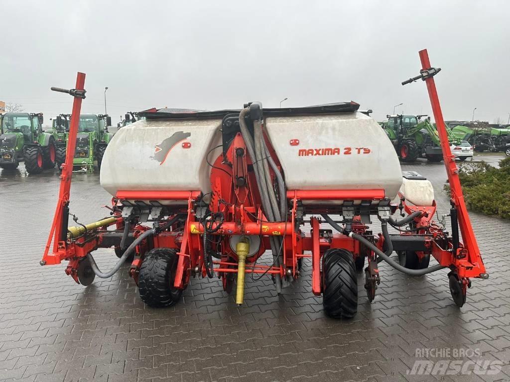 Kuhn Maxima 2 TS Precision sowing machines