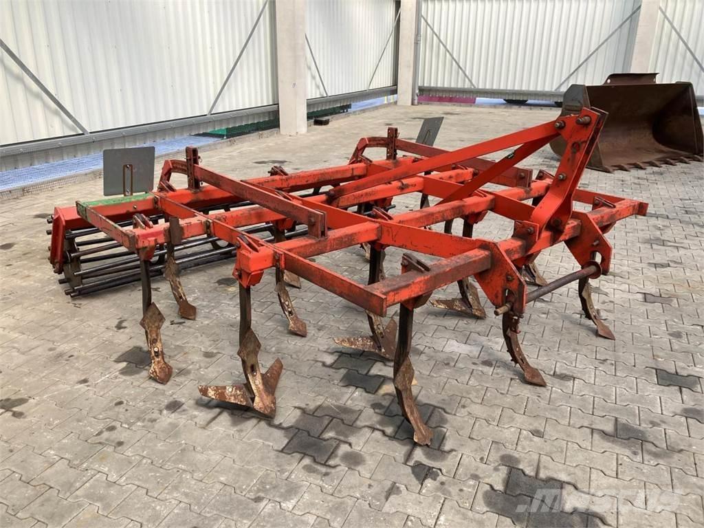 Becker Grubber 3m Cultivators
