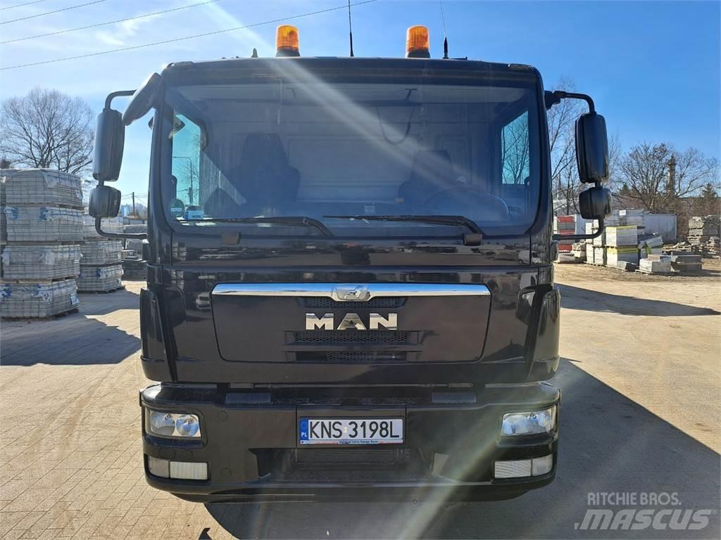 MAN TGM 15.250 +HR Chassis Cab trucks