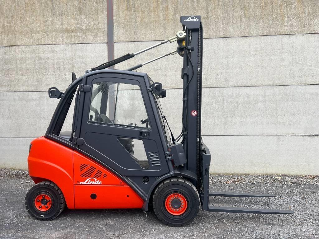 Linde H30D-01 Diesel trucks