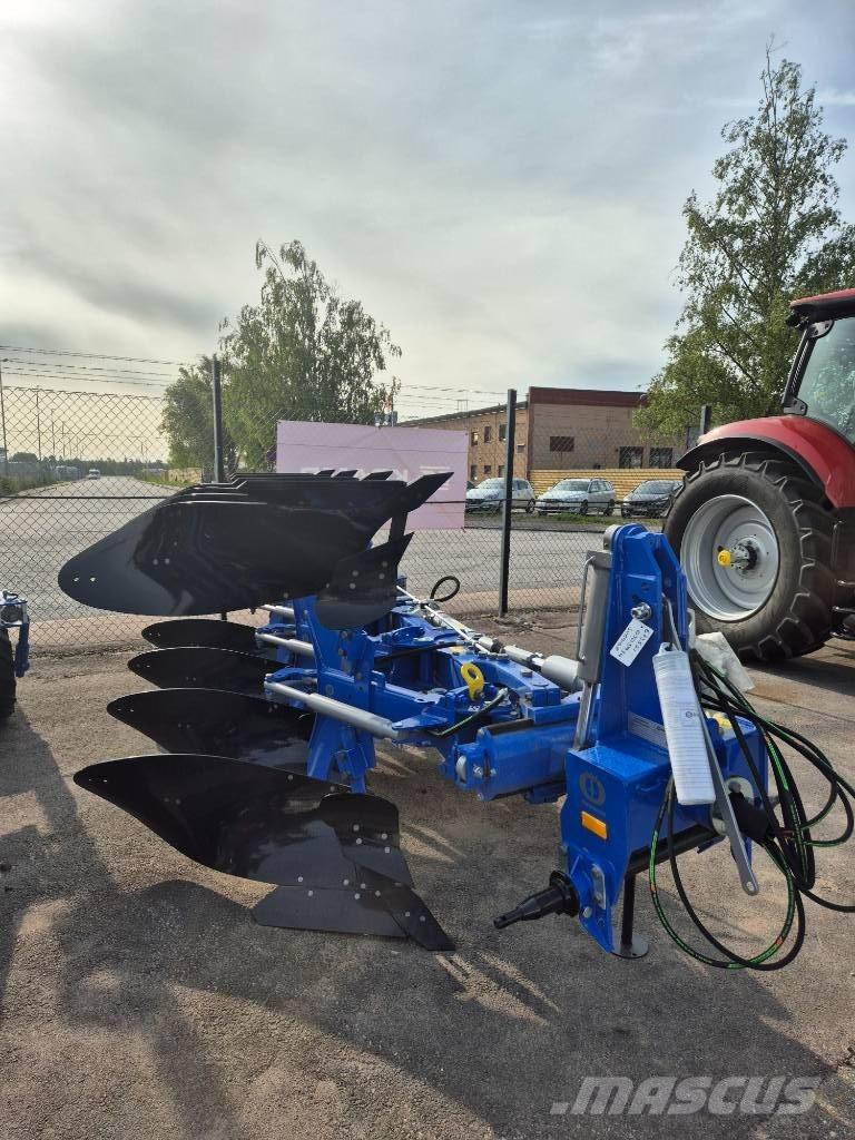 Överum CX2 Reversible ploughs