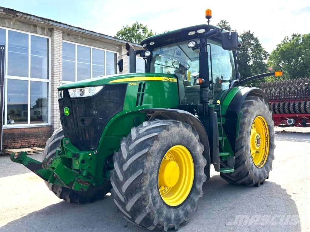 John Deere 7250 R Tractors
