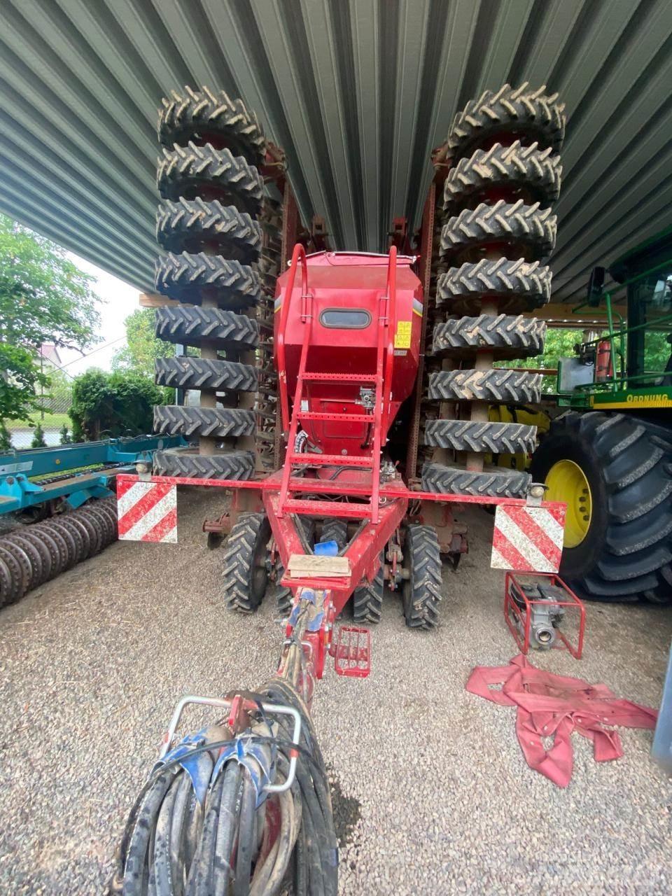 Horsch Pronto 9 DC Drills