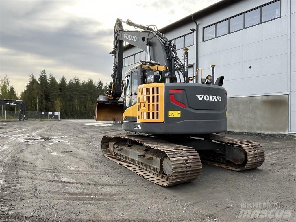 Volvo ECR 235 DL Crawler excavators