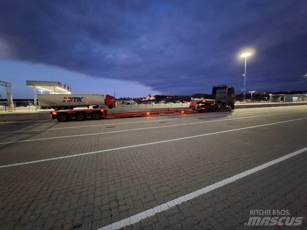 Scania R 560 Tractor Units