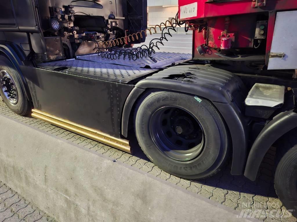 Scania R 560 Tractor Units
