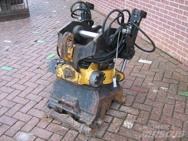 Engcon EC15 Rotators