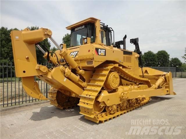 CAT D 8 R Crawler dozers