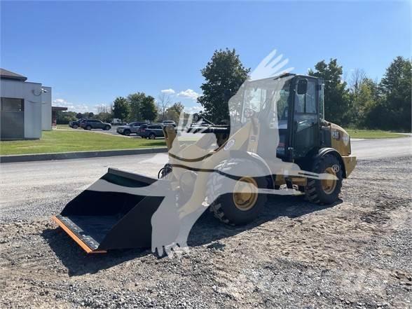 CAT 906M Wheel loaders
