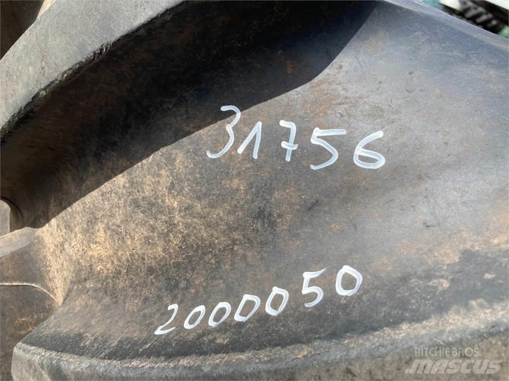 Michelin 600/65R28 Tyres, wheels and rims