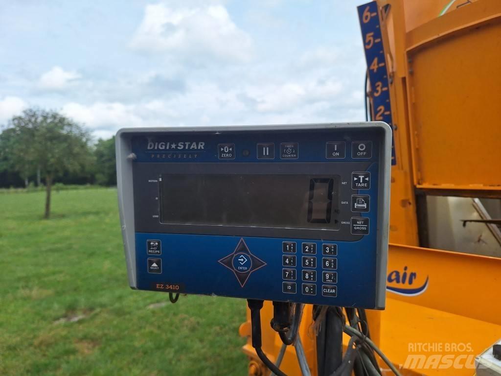 Belair Drakkar 218SB Mixer feeders