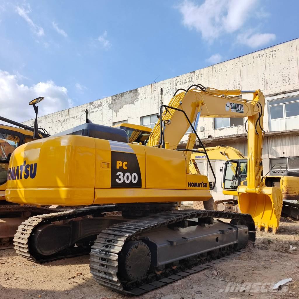 Komatsu PC 300-7 Crawler excavators