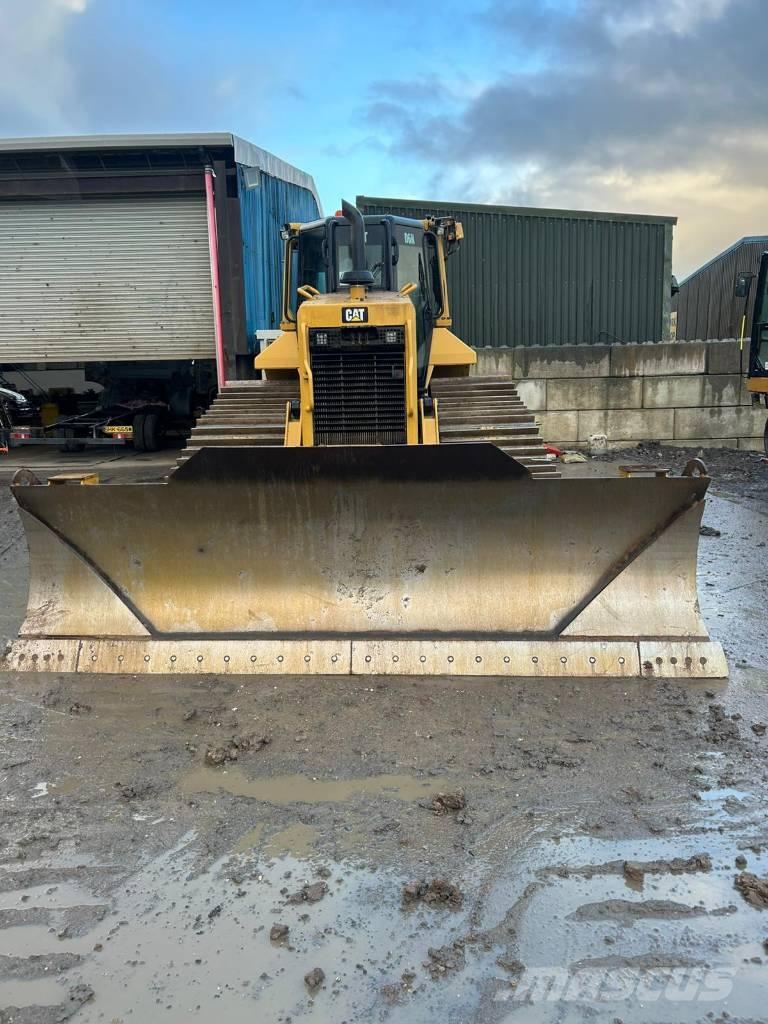 CAT D 6 N LGP Crawler dozers