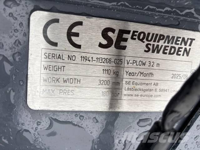 SE Equipment  Vikplog Plows