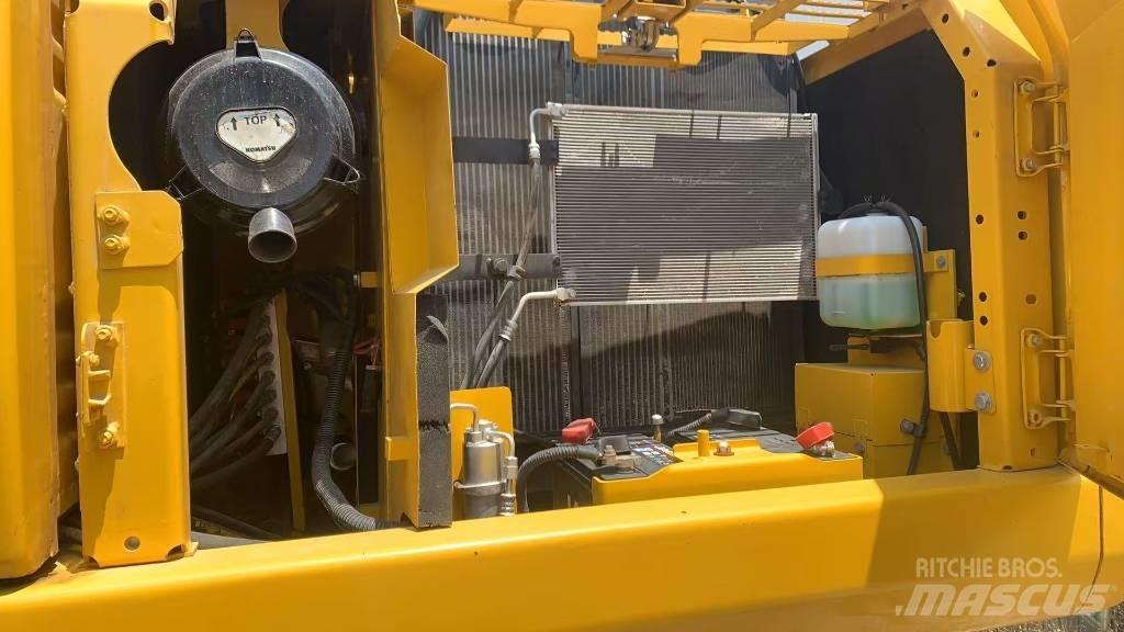 Komatsu PC 160 Crawler excavators