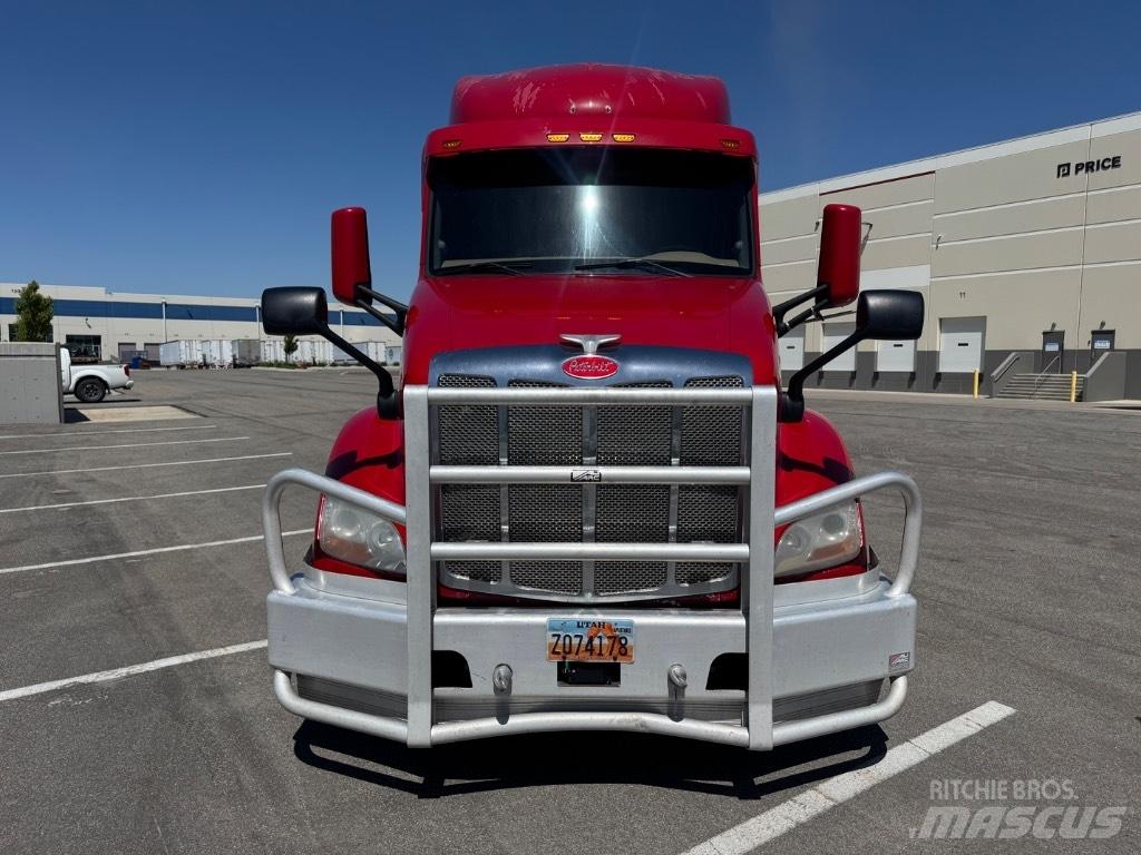 Peterbilt 579 Tractor Units