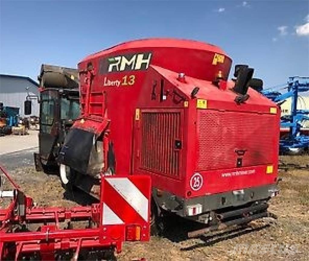 RMH Liberty 13 Mixer feeders