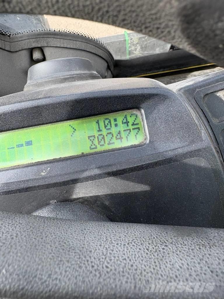 Hyster H8.0FT9 Diesel trucks