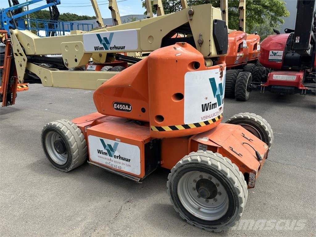 JLG E450AJ (2005) Articulated boom lifts