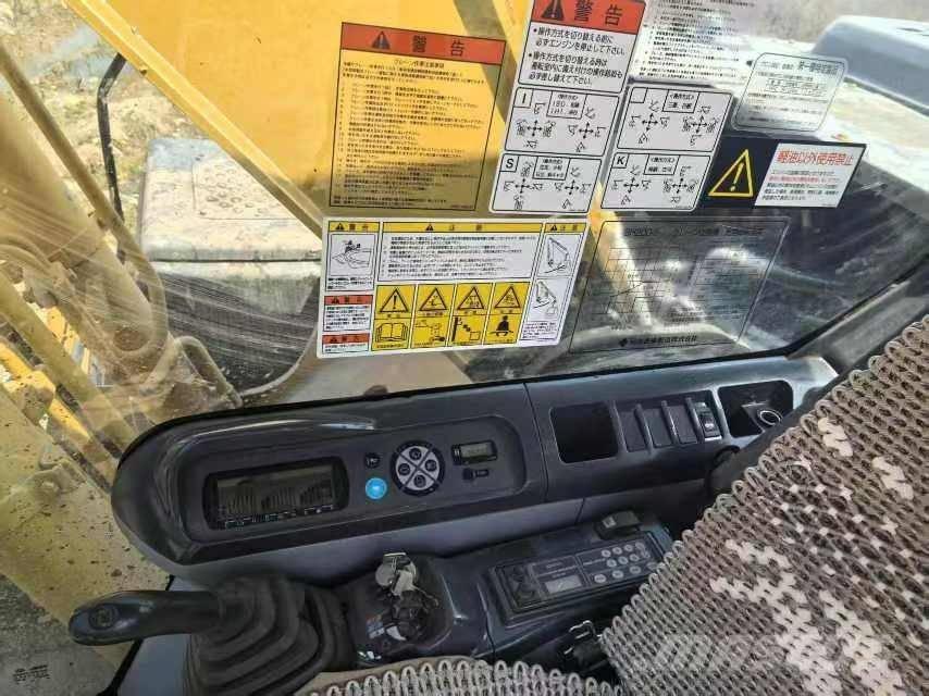 Sumitomo SH200 Crawler excavators