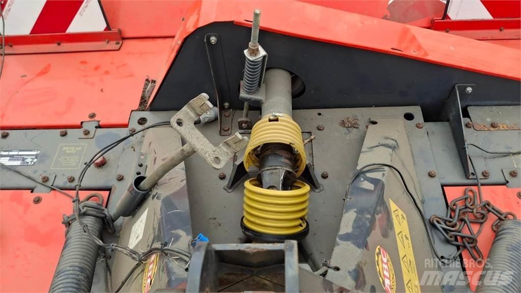 Kuhn PZ 300 F Mower-conditioners