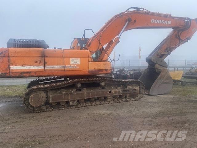 Doosan DX 420 LC Crawler excavators