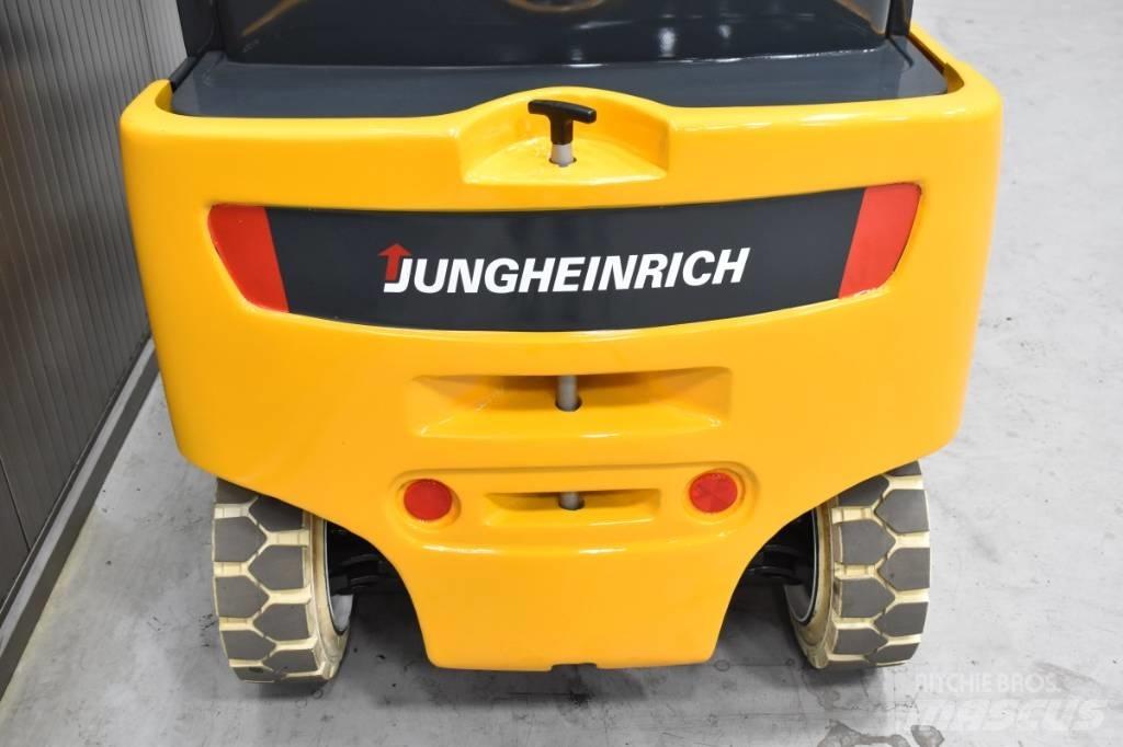 Jungheinrich EFG 318 Electric forklift trucks