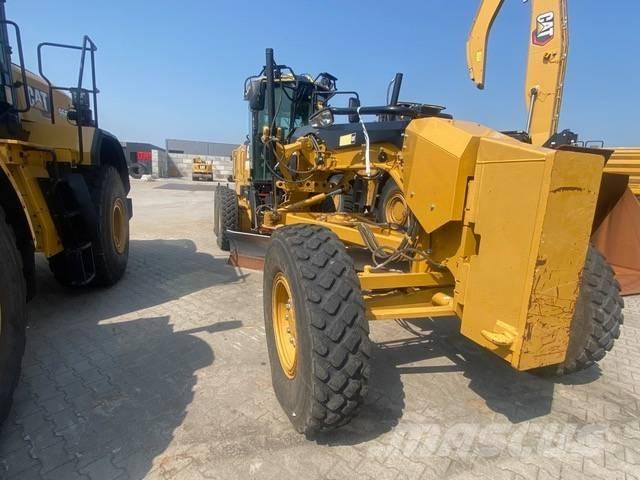 CAT 140M Graders