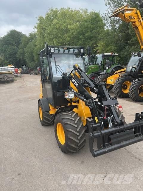 JCB 403 PLUS Telehandlers for agriculture