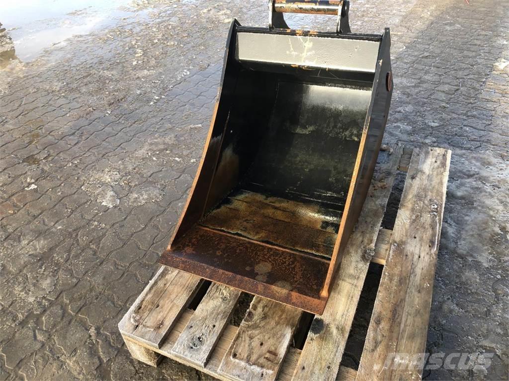 JST Graveskovl, JST Buckets