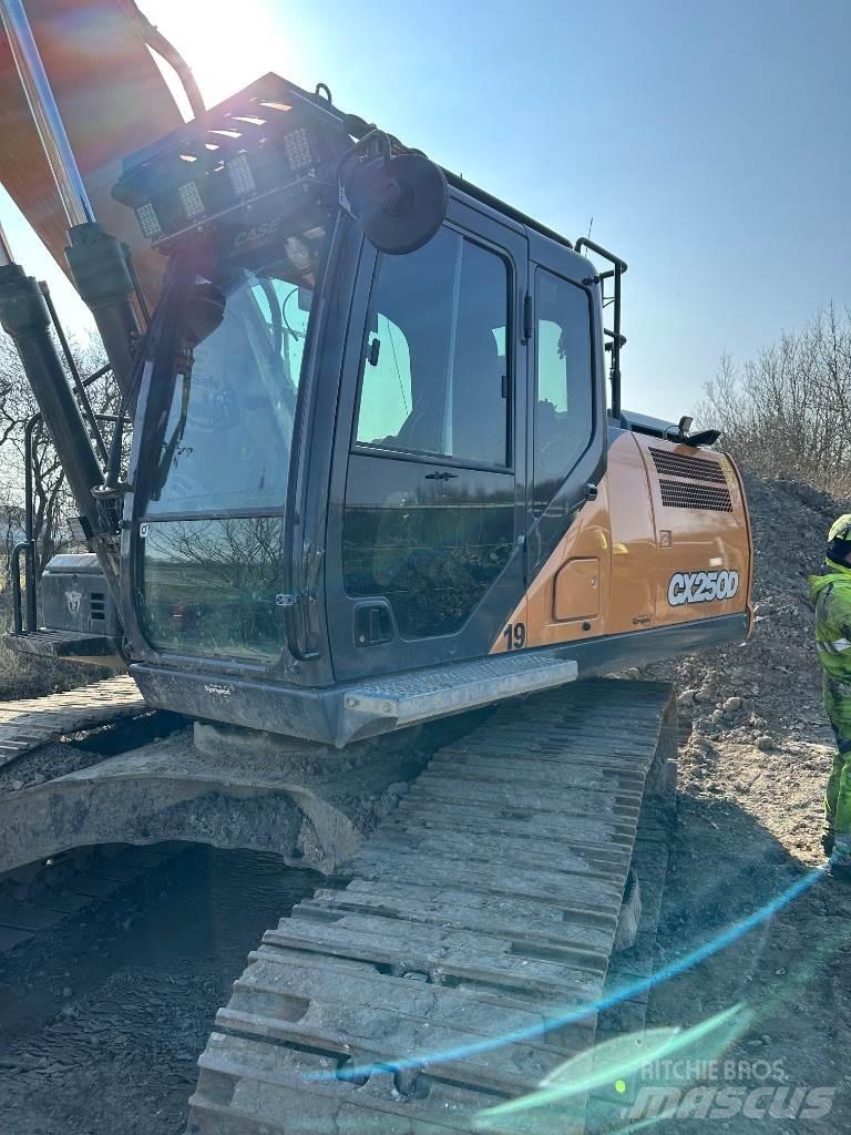 CASE CX 250 D Crawler excavators