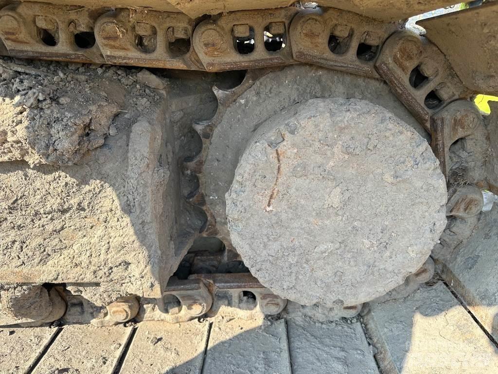 CASE CX 250 D Crawler excavators