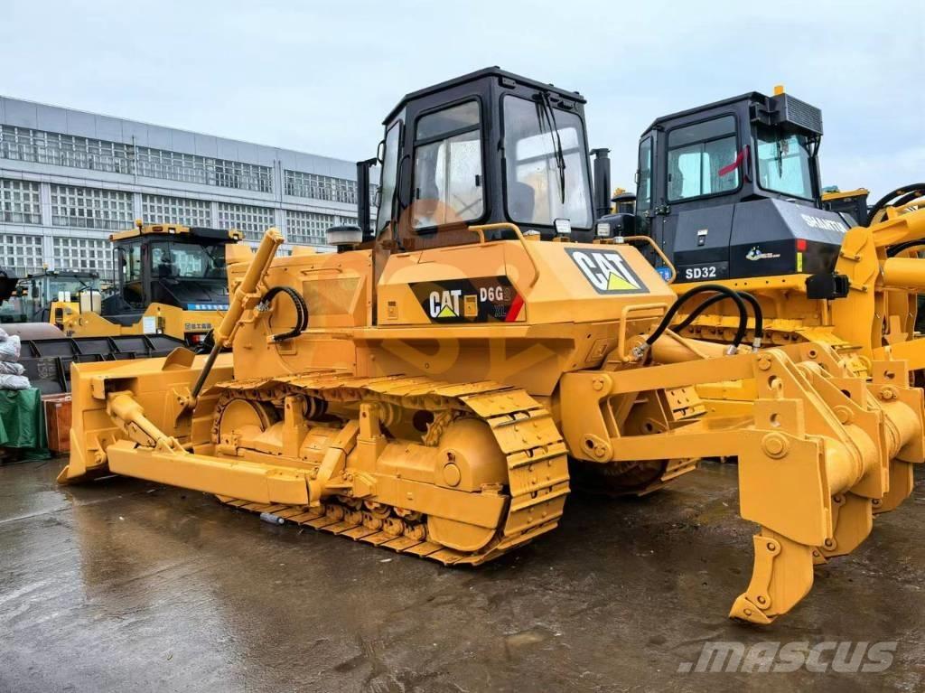 CAT D6G Crawler dozers