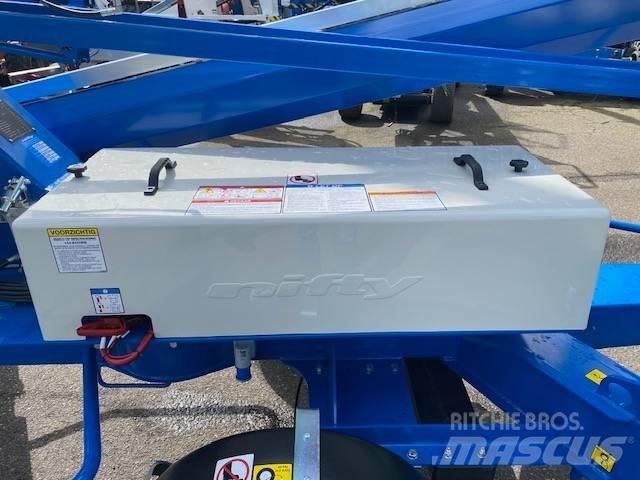Niftylift 170 Trailer mounted aerial platforms