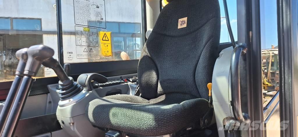 JCB 86C-2 Midi excavators  7t - 12t