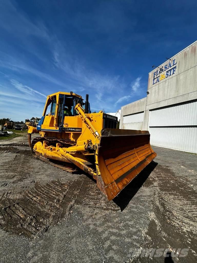 Komatsu D 85 A-21 Crawler dozers