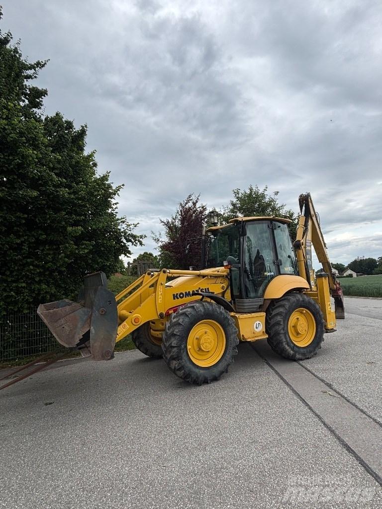 Komatsu WB 97 S Backhoe loaders